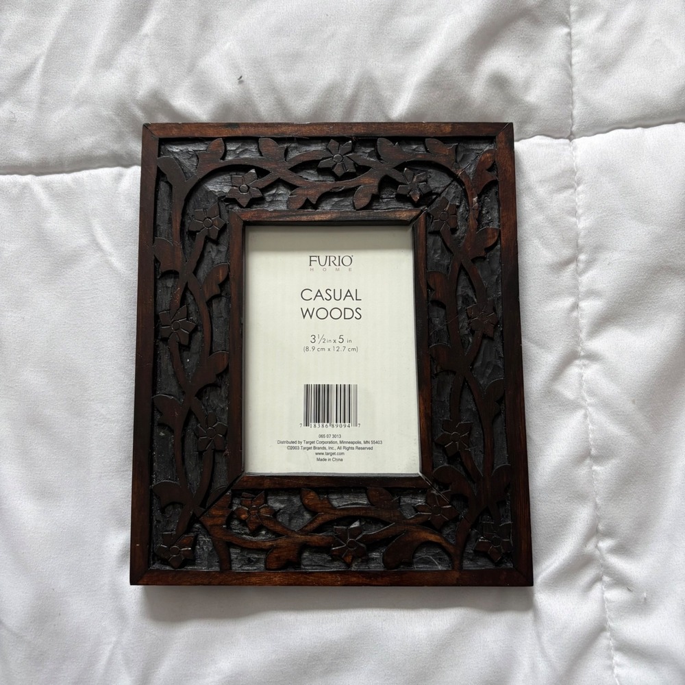 Furio Home Casual Woods Hand Carved Floral Dark Wood Brown Picture Frame 3.5x5
